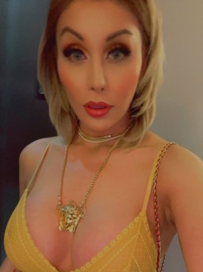 Thai ladyboys for dating / Ladyboys from Philippines for dating