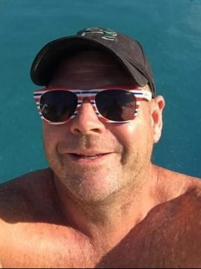 <span>Steve, 51</span> <span style='width: 25px; height: 16px; float: right; background-image: url(/bitmaps/flags_small/US.PNG)'> </span><span style='float: right;margin-right: 20px;'><i class='fa fa-heart'></i> 8</span><br><span>Peoria, United States of America</span> <input type='button' class='joinbtn' style='float: right' value='JOIN NOW' />