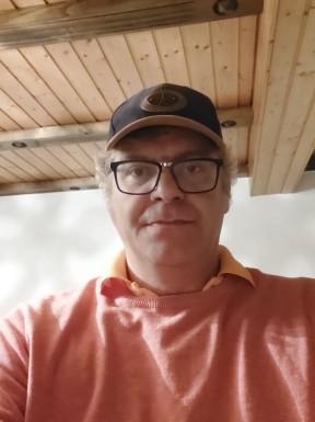 Swiss men looking for love