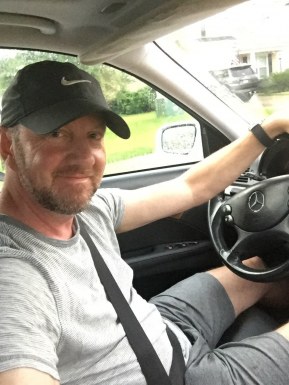 American men looking for love
