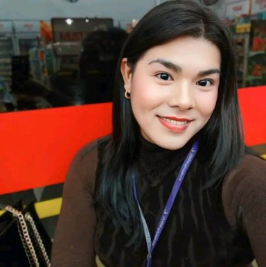 <span>Nellesie, 28</span>&nbsp;<span style='width: 25px; height: 16px; float: right; background-image: url(/bitmaps/flags_small/PH.PNG)'>&nbsp;</span><br><span>Makati, Філіппіни</span>&nbsp;<input type='button' class='joinbtn' style='float: right' value='JOIN NOW' />