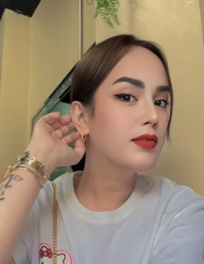 Thai ladyboys for dating / Ladyboys from Philippines for dating