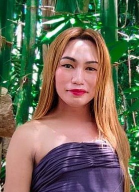 <span>Nicole, 29</span> <span style='width: 25px; height: 16px; float: right; background-image: url(/bitmaps/flags_small/PH.PNG)'> </span><span style='float: right;margin-right: 20px;'><i class='fa fa-heart'></i> 20</span><br><span>Makati, Philippines</span> <input type='button' class='joinbtn' style='float: right' value='JOIN NOW' />