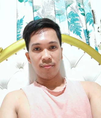 <span>Gabby, 32</span>&nbsp;<span style='width: 25px; height: 16px; float: right; background-image: url(/bitmaps/flags_small/PH.PNG)'>&nbsp;</span><br><span>Cainta, Filipinas</span>&nbsp;<input type='button' class='joinbtn' style='float: right' value='JOIN NOW' />