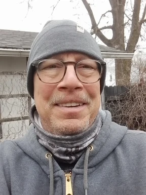 <span>Mark, 67</span> <span style='width: 25px; height: 16px; float: right; background-image: url(/bitmaps/flags_small/US.PNG)'> </span><br><span>Chicago, สหรัฐอเมริกา</span> <input type='button' class='joinbtn' style='float: right' value='JOIN NOW' />