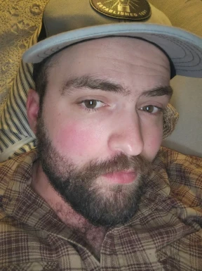 <span>Thomas, 31</span>&nbsp;<span style='width: 25px; height: 16px; float: right; background-image: url(/bitmaps/flags_small/US.PNG)'>&nbsp;</span><br><span>Miami, United States of America</span>&nbsp;<input type='button' class='joinbtn' style='float: right' value='JOIN NOW' />