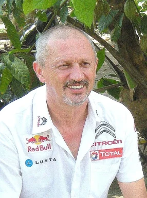 <span>Claudio Galliano, 67</span>&nbsp;<span style='width: 25px; height: 16px; float: right; background-image: url(/bitmaps/flags_small/IT.PNG)'>&nbsp;</span><br><span>Mortara, Italia</span>&nbsp;<input type='button' class='joinbtn' style='float: right' value='JOIN NOW' />