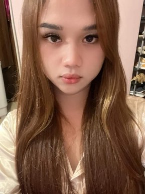 <span>Samantha, 24</span> <span style='width: 25px; height: 16px; float: right; background-image: url(/bitmaps/flags_small/PH.PNG)'> </span><span style='float: right;margin-right: 20px;'><i class='fa fa-heart'></i> 51</span><br><span>Manila, Philippines</span> <input type='button' class='joinbtn' style='float: right' value='JOIN NOW' />