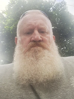 <span>Richard, 64</span> <span style='width: 25px; height: 16px; float: right; background-image: url(/bitmaps/flags_small/AU.PNG)'> </span><br><span>Sydney, Australia</span> <input type='button' class='joinbtn' style='float: right' value='JOIN NOW' />