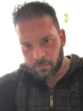 American men looking for love