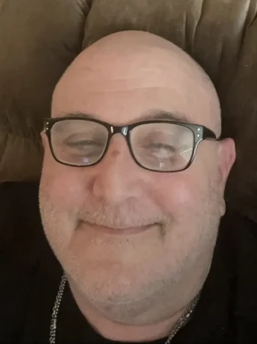 American men looking for love