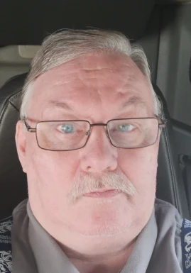 <span>John, 59</span>&nbsp;<span style='width: 25px; height: 16px; float: right; background-image: url(/bitmaps/flags_small/DE.PNG)'>&nbsp;</span><br><span>Hamburg, 德国</span>&nbsp;<input type='button' class='joinbtn' style='float: right' value='JOIN NOW' />