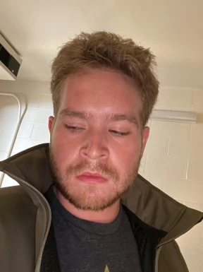 <span>Brian, 25</span> <span style='width: 25px; height: 16px; float: right; background-image: url(/bitmaps/flags_small/US.PNG)'> </span><br><span>Plattsburgh, アメリカ合衆国</span> <input type='button' class='joinbtn' style='float: right' value='JOIN NOW' />
