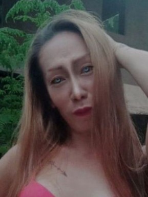 <span>Kelly geverola, 31</span> <span style='width: 25px; height: 16px; float: right; background-image: url(/bitmaps/flags_small/PH.PNG)'> </span><span style='float: right;margin-right: 20px;'><i class='fa fa-heart'></i> 20</span><br><span>Davao, Philippines</span> <input type='button' class='joinbtn' style='float: right' value='JOIN NOW' />