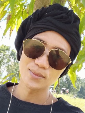 Thai ladyboys for dating / Ladyboys from Philippines for dating