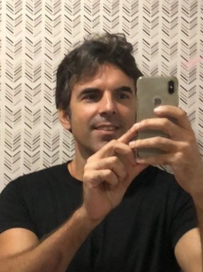 Spanish men looking for love