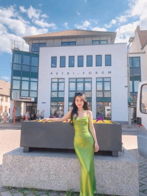 Thai ladyboys for dating / Ladyboys from Philippines for dating