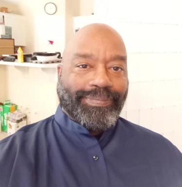 <span>Russ, 60</span> <span style='width: 25px; height: 16px; float: right; background-image: url(/bitmaps/flags_small/US.PNG)'> </span><br><span>Las Vegas, USA</span> <input type='button' class='joinbtn' style='float: right' value='JOIN NOW' />