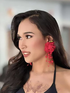 Thai ladyboys for dating / Ladyboys from Philippines for dating
